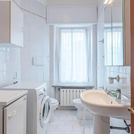100 Metri Dal Mare Relax A Due Passi Dal Centro Appartement *